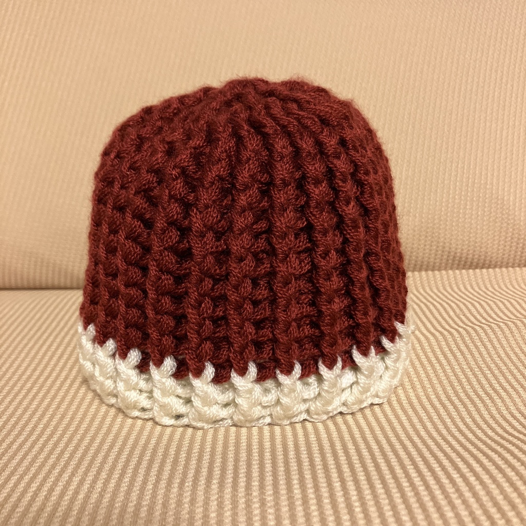 サンタさんカラーのニット帽(ベビー・キッズ)