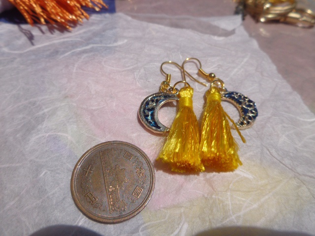 刀剣乱舞 三日月宗近 イメージ キーホルダー ピアス