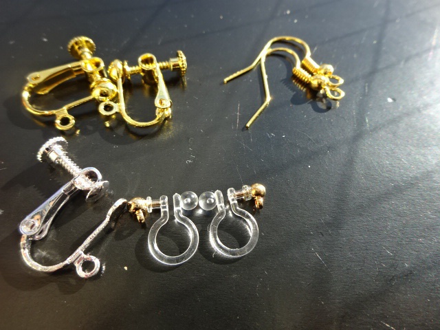 おそ松さん イメージ タッセル ピアス イヤリング