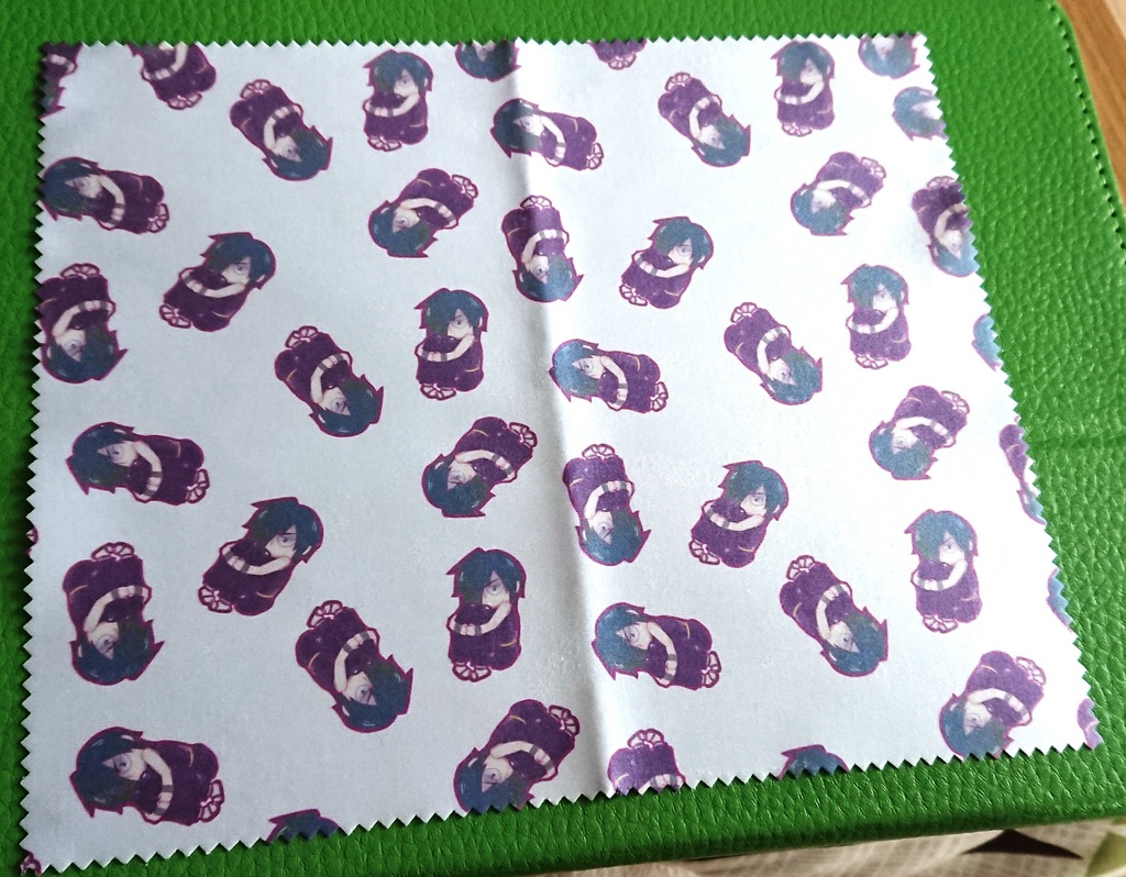 アラシヤマのスマホふきふき