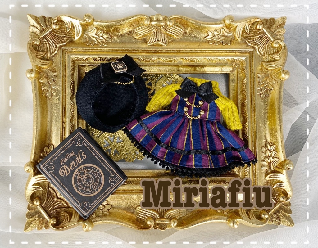 レジメンタルストライプニットワンピA