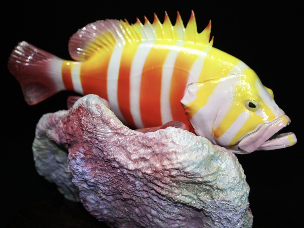 シマハタ フィギュア 魚寸25cm