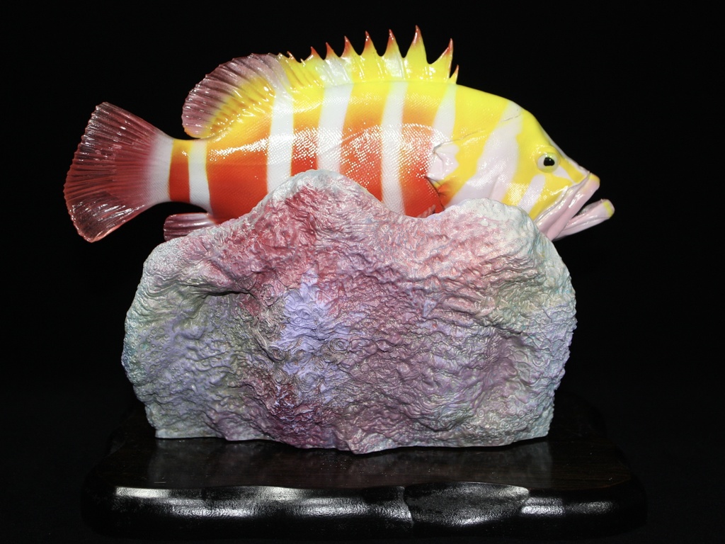 シマハタ フィギュア 魚寸25cm