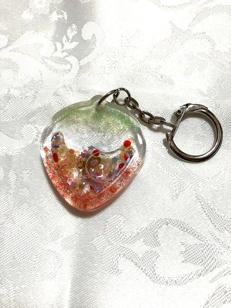 サライメージシェーカーキーホルダー