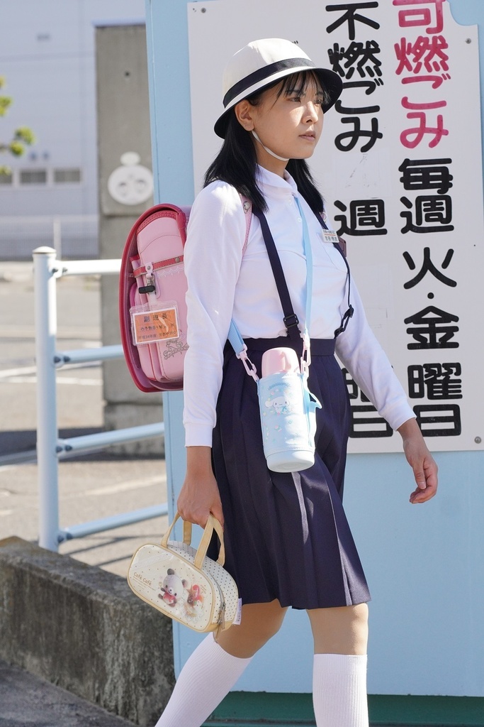 「ジェネリック女子学生™」プロジェクト 芳西小学校編