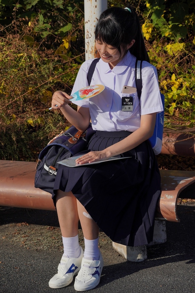 「ジェネリック女子学生™」プロジェクト 鴨方中学校編