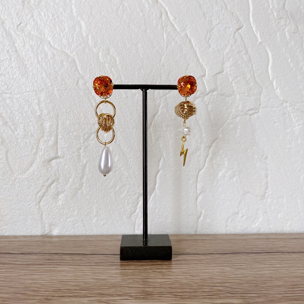 にじさんじ 宇佐美リト イメージ ピアス イヤリング 【crystal series】