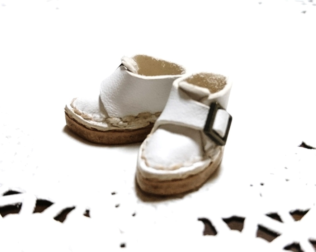 オビツ11用 バックル付きフォーマル靴