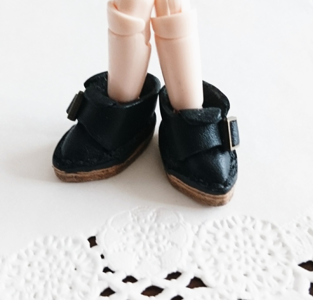 オビツ11用 バックル付きフォーマル靴