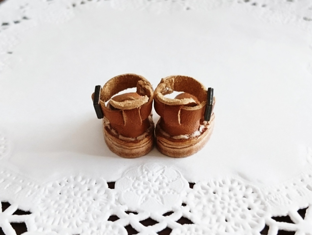 オビツ11用 バックル付きサンダル