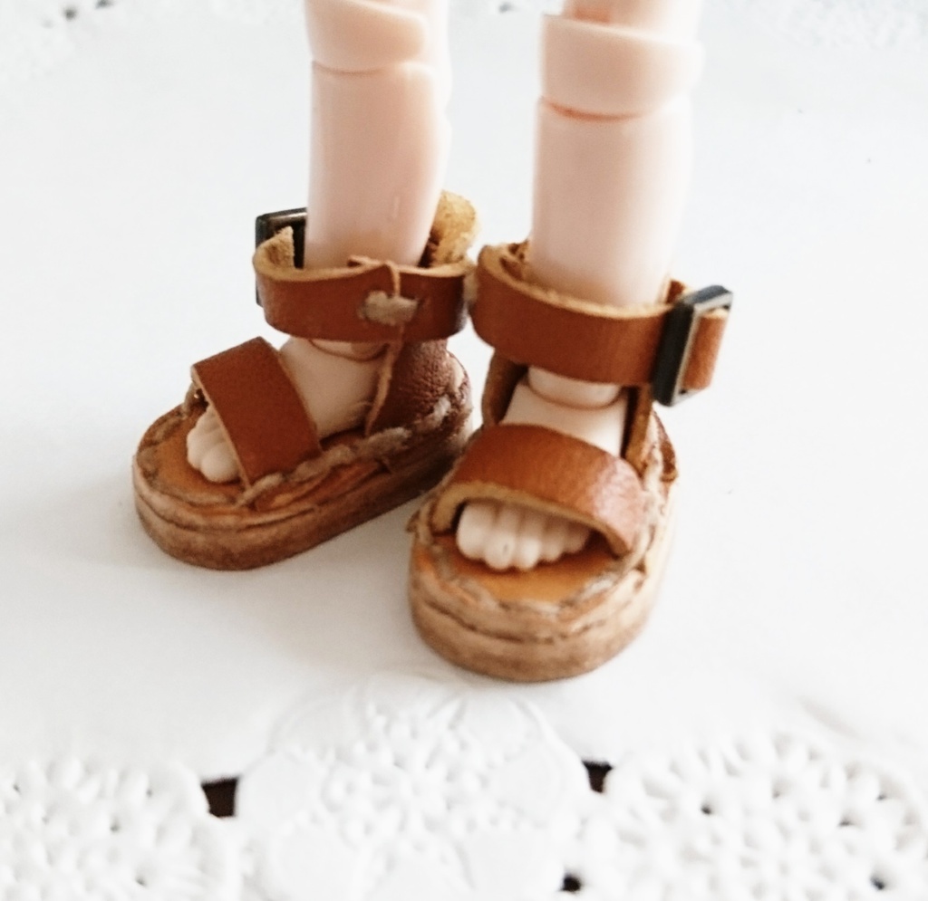 オビツ11用 バックル付きサンダル