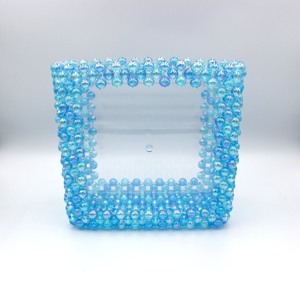 キラキラビーズのぬいぐるみバッグ