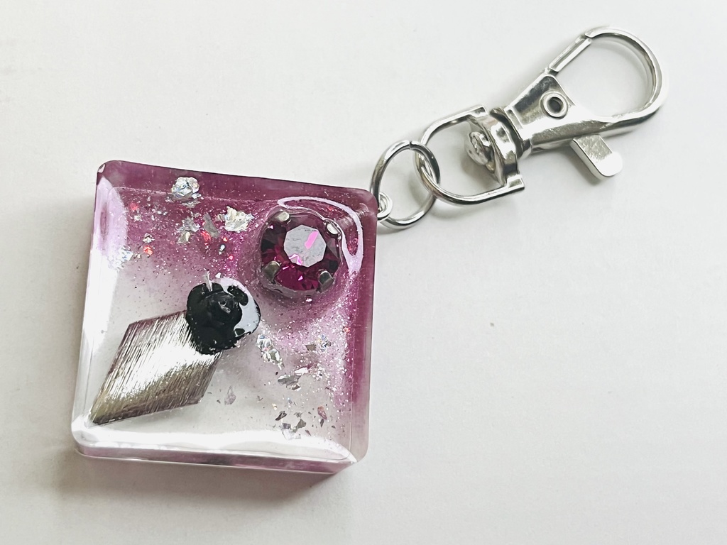 (セール価格)にじさんじ VOLTACTION 風楽奏斗 渡会雲雀 四季凪アキラ セラフ・ダズルガーデン イメージキーホルダー