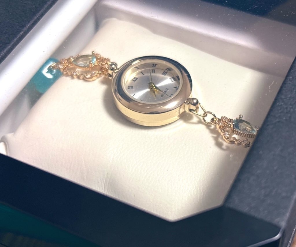 にじさんじ ケースオプション有 ROF-MAO 天然石ブレスレット 腕時計 加賀美ハヤト 剣持刀也 不破湊 甲斐田晴