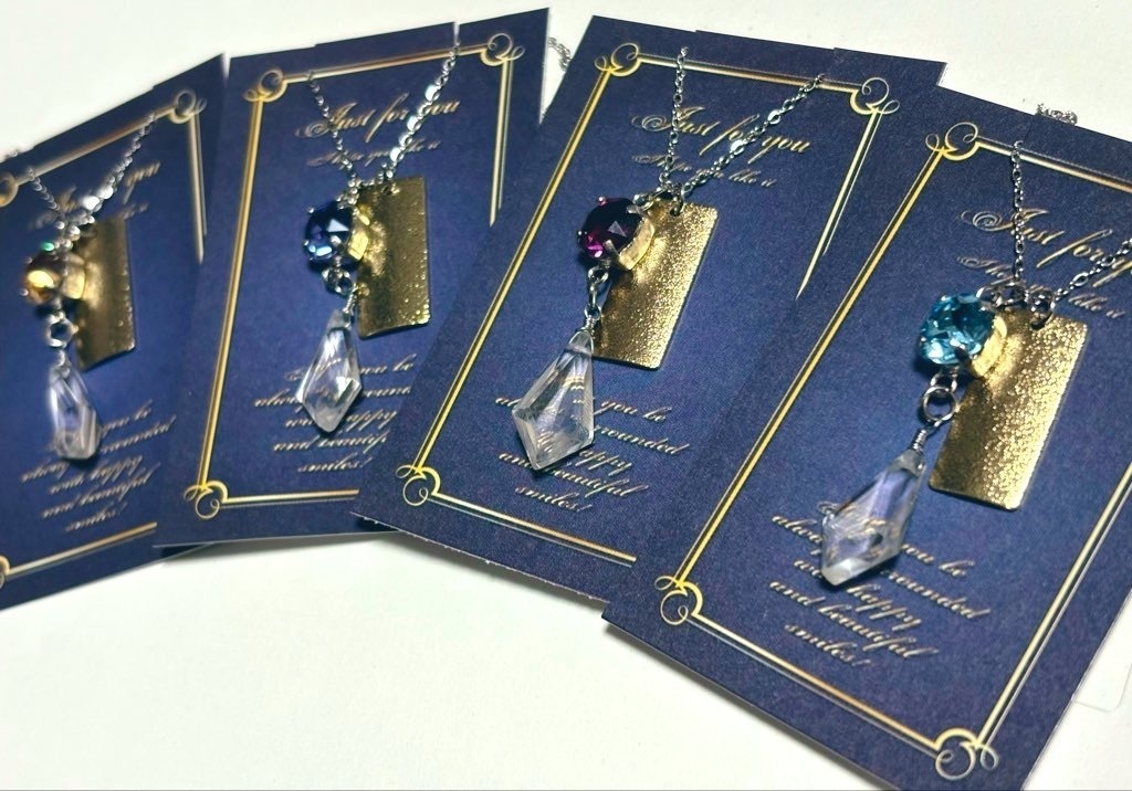 にじさんじ ROF-MAO 水晶とスワロフスキーのプレートネックレス