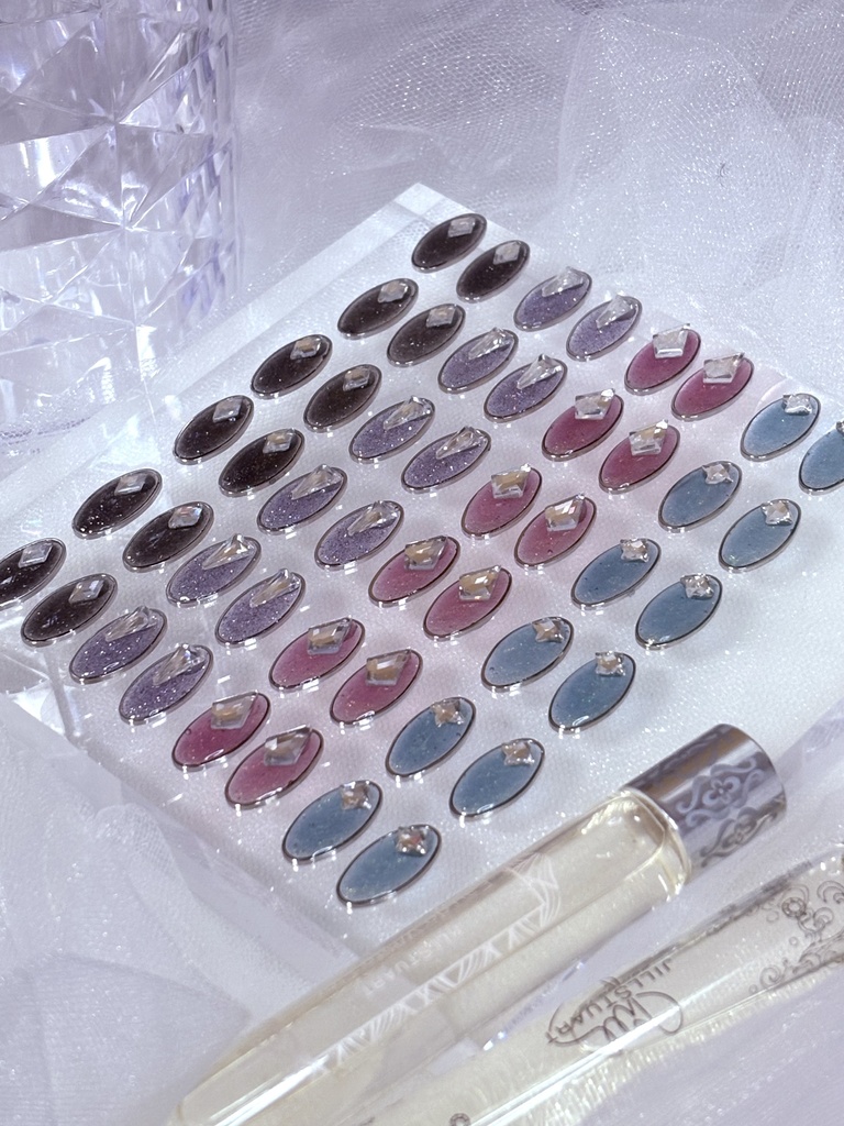 にじさんじ ROF-MAO イメージ ミニサイズレジン ピアス･イヤリング サージカルステンレス 加賀美ハヤト 剣持刀也 不破湊 甲斐田晴