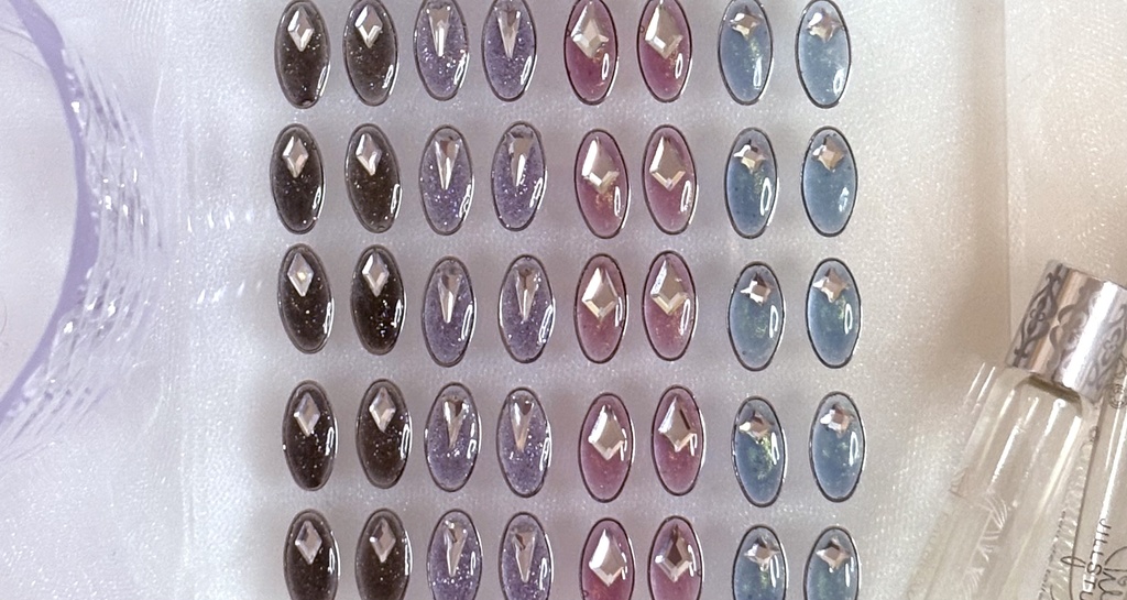 にじさんじ ROF-MAO イメージ ミニサイズレジン ピアス・イヤリング サージカルステンレス 加賀美ハヤト 剣持刀也 不破湊 甲斐田晴