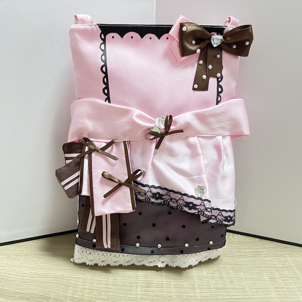 輿水幸子ポーチ