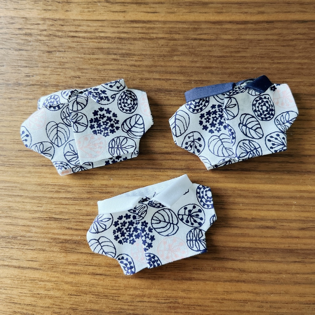 アロハシャツのようなおしゃつ