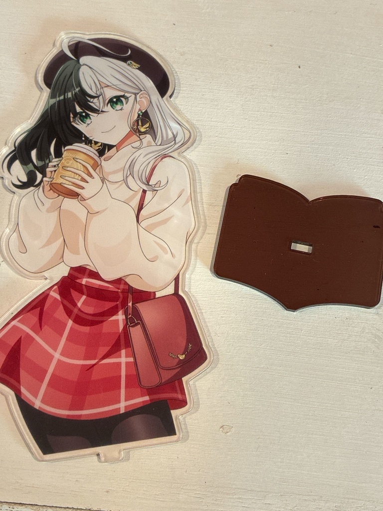 秋冬の斧塚リント:アクリルスタンド