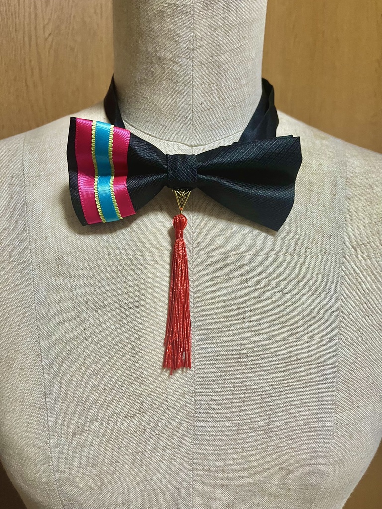 小竜イメージ蝶ネクタイ