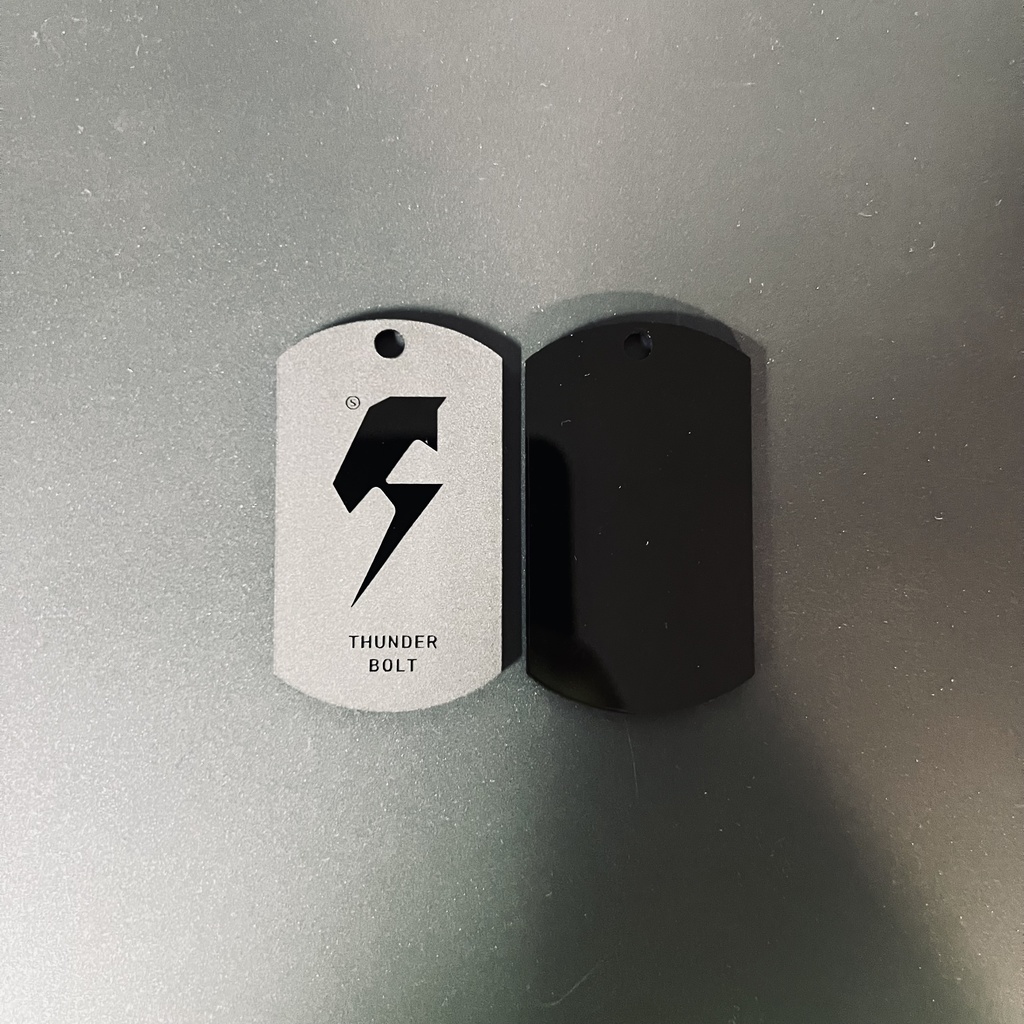 THUNDER BOLT V2 LOGO DOGTAG KEY CHARM BLACK (ACRYLIC)