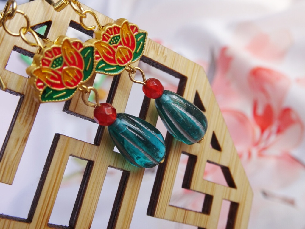 蓮の中華風イヤーアクセサリー(ピアス・イヤリング)