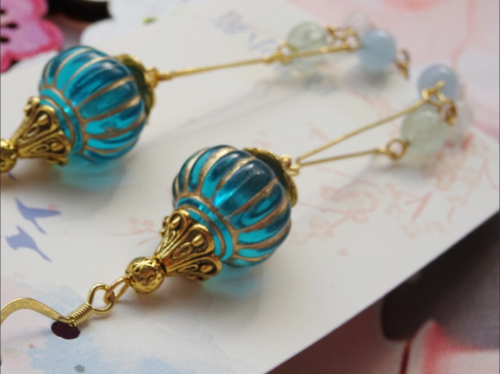 天灯イヤーアクセサリー・碧(ピアス・イヤリング)