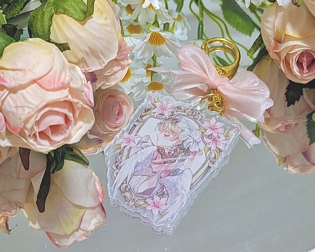 【鏡中の天使・LILY】アクリルキーホルダー