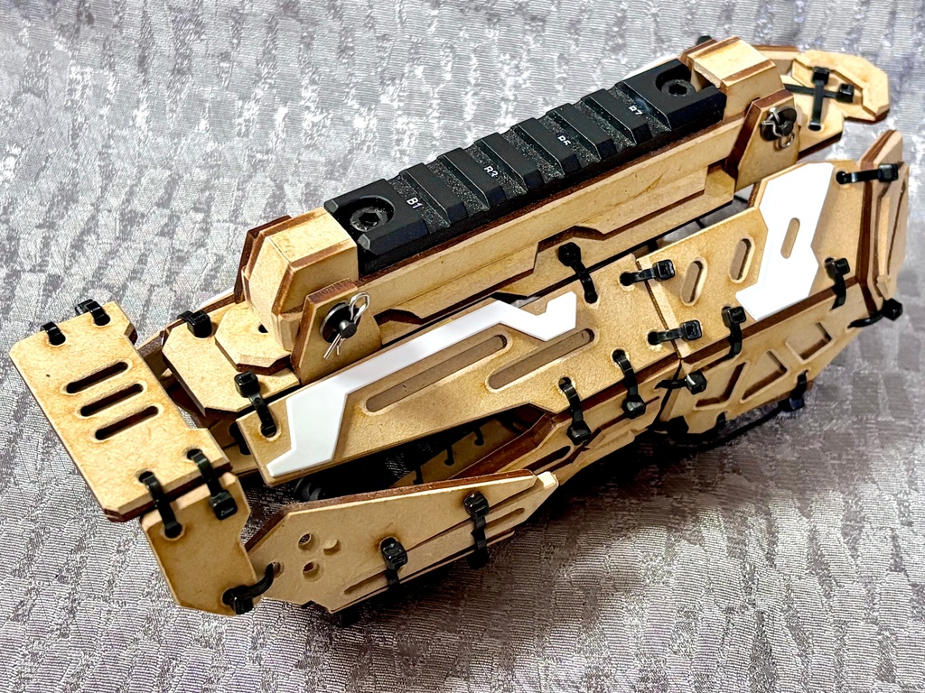 [ベース] ガントレット_MYCTOPHODAE