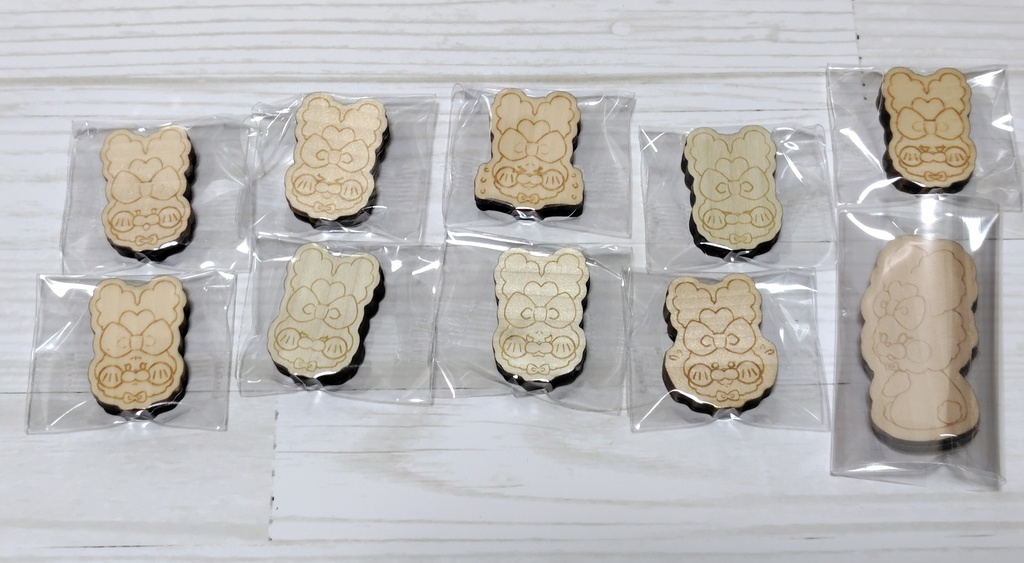 【非公式】うさぶー&ぶく ウッドキーホルダー / マグネット