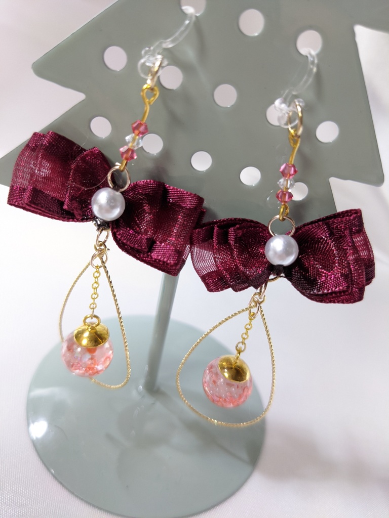 ribbonゆらゆら樹脂ノンホールピアス