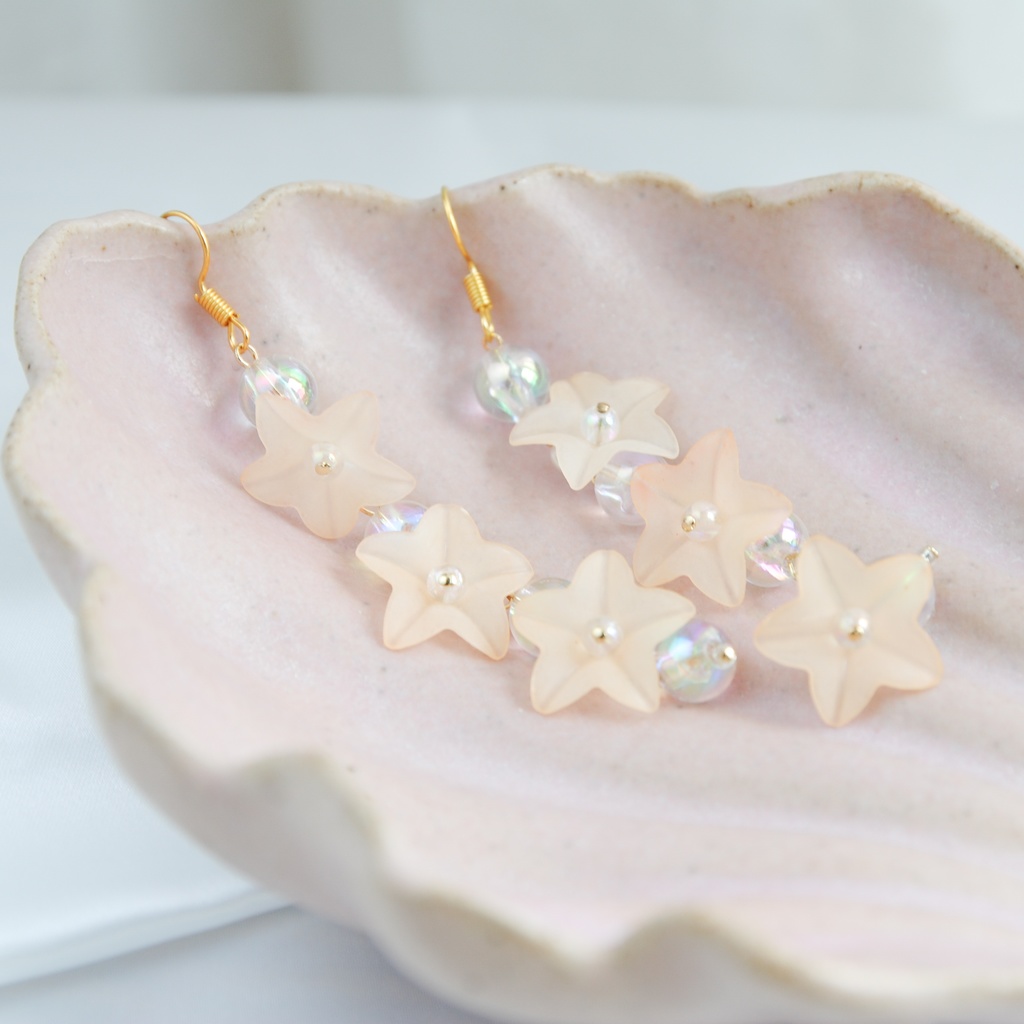 泡の花ロングピアス(イヤリング変更可)