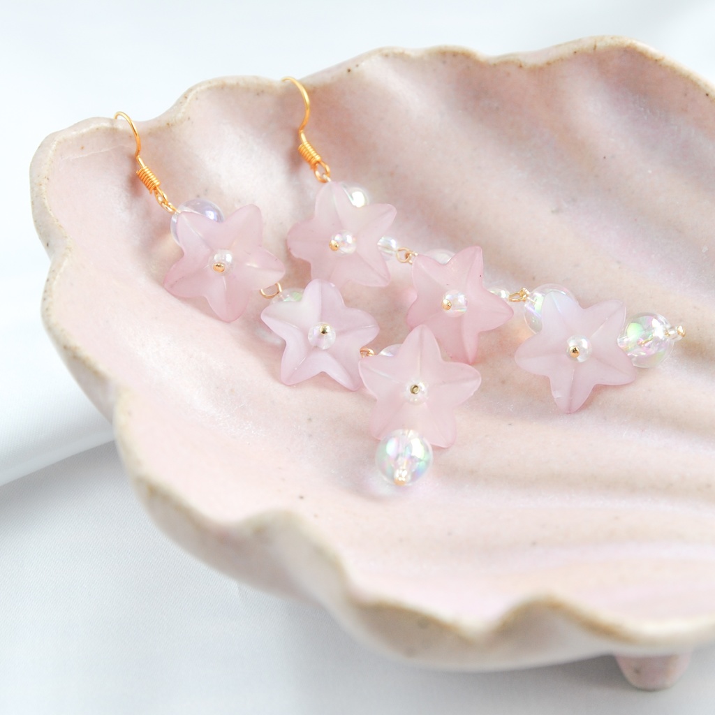 泡の花ロングピアス(イヤリング変更可)