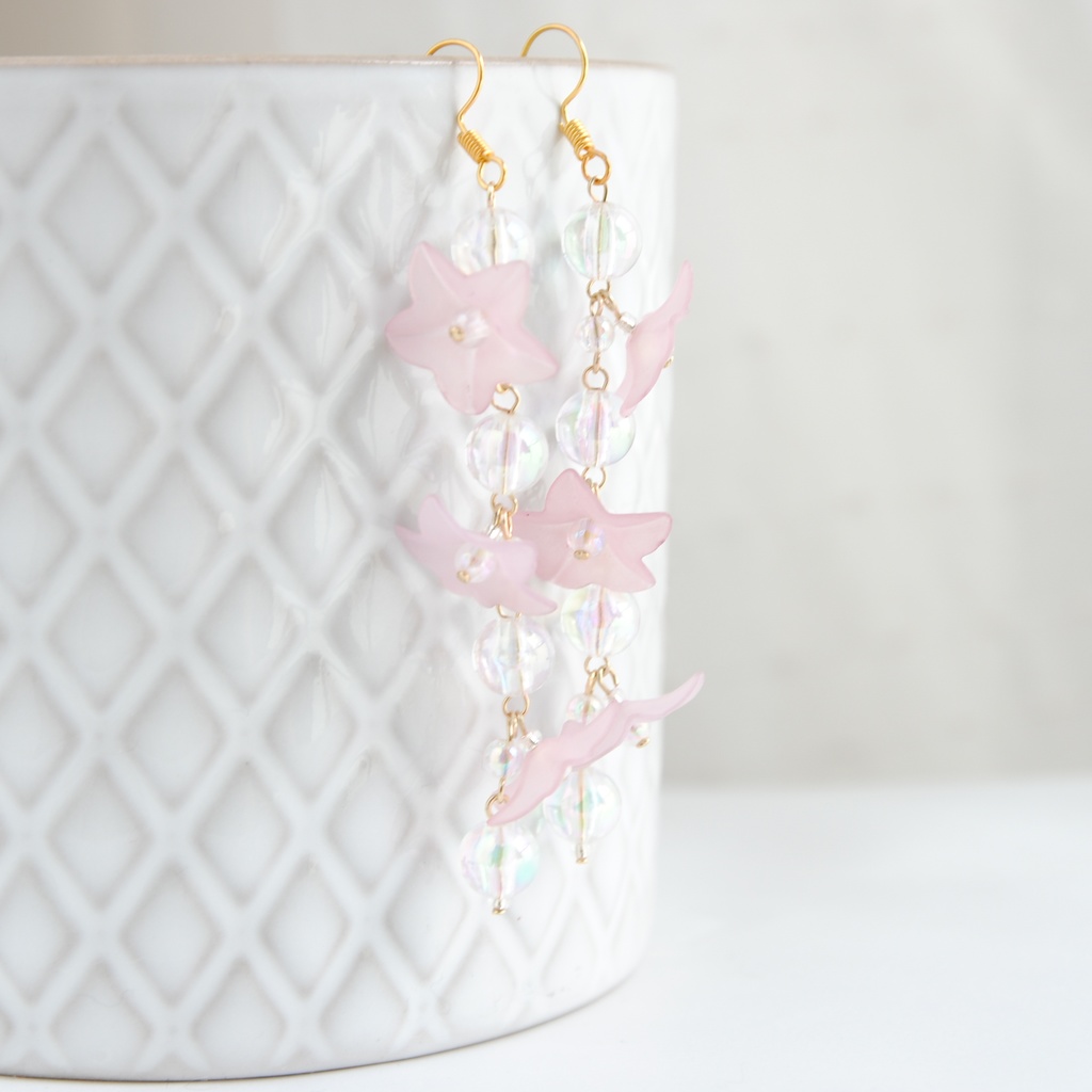 泡の花ロングピアス(イヤリング変更可)