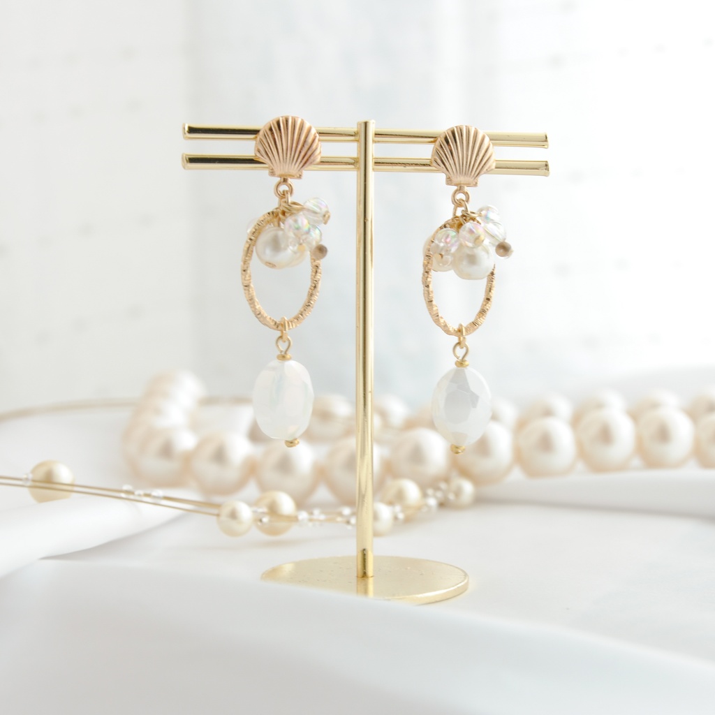 海の宝石のピアス