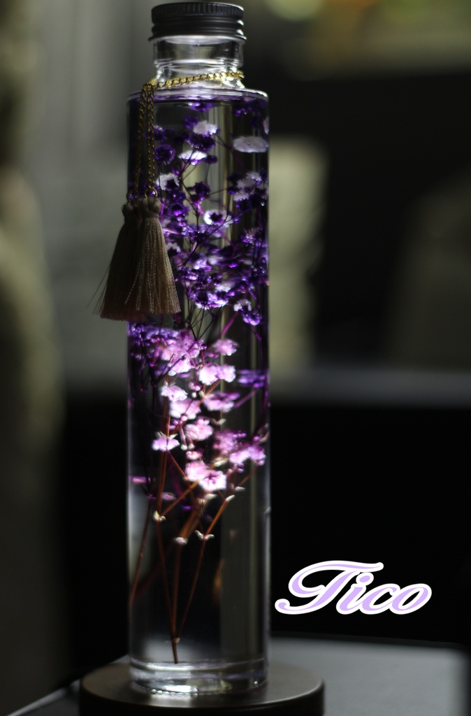 へし切長谷部イメージ かすみ草のハーバリウム