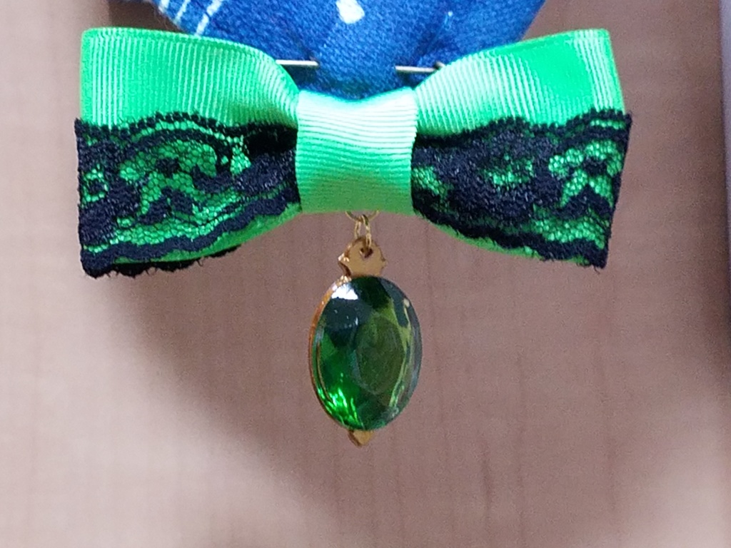 ツイステッド ワンダーランド☆ディアソムニア☆イメージ ブローチ