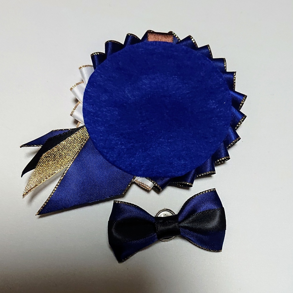 厚藤四郎・極イメージロゼット