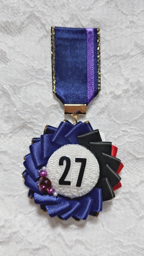 刀剣男士イメージ　勲章ブローチ　鯰尾藤四郎