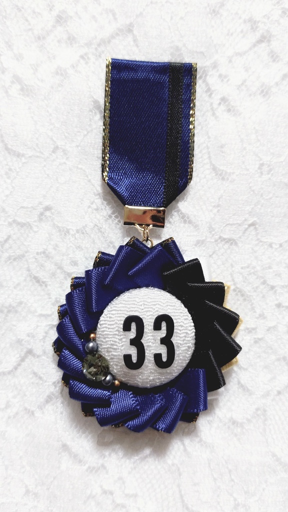 刀剣男士イメージ　勲章ブローチ　厚藤四郎