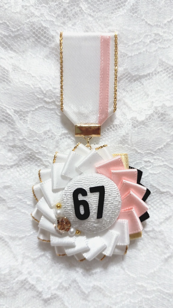 刀剣男士イメージ　勲章ブローチ　物吉貞宗