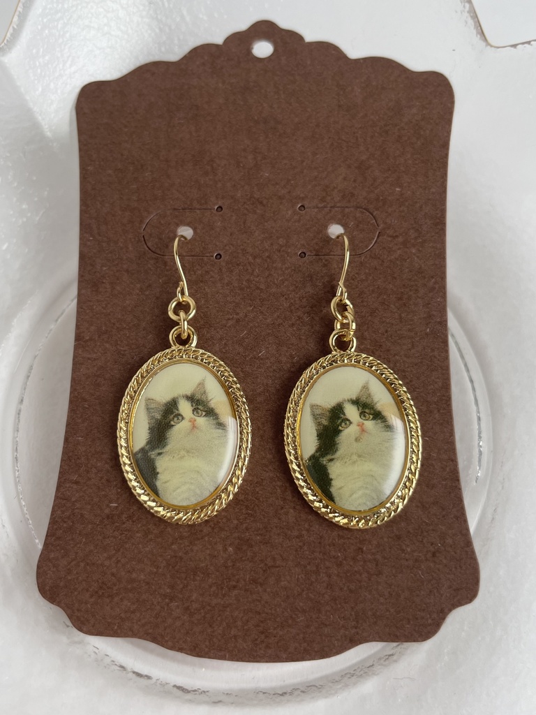猫ピアス ハンドメイド