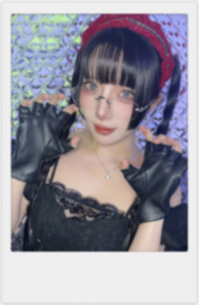 10月1日限定!お名前&裏面メッセージ付チェキ