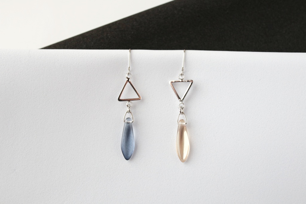 ピアス/イヤリング(托恩 イメージ)