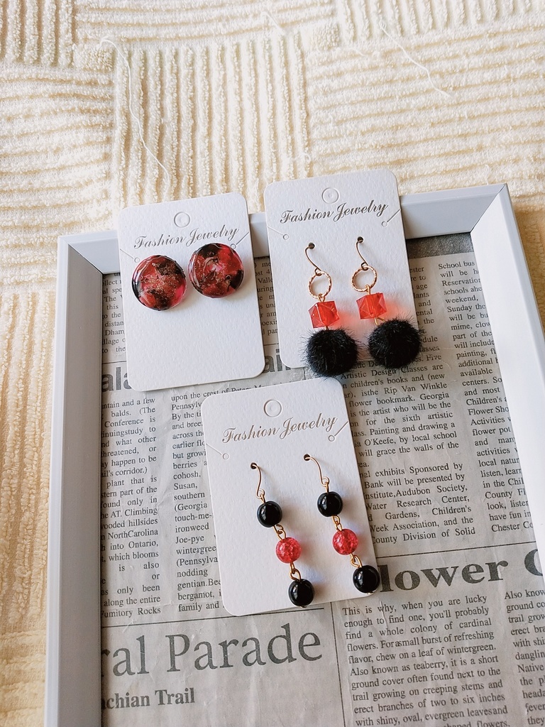 赤×黒ピアス3セット