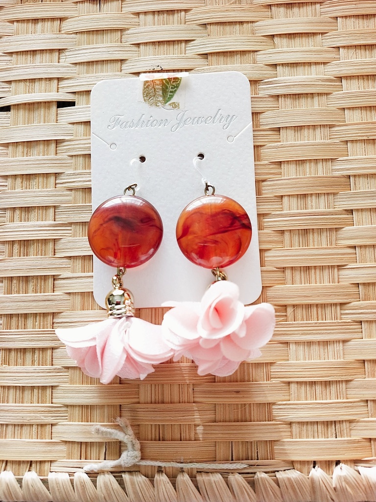 お花のピアス2セット