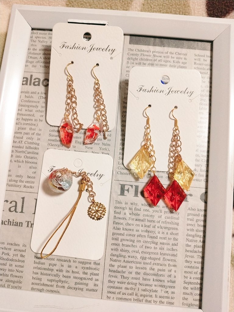 黄×赤 ジャラジャラピアスセット