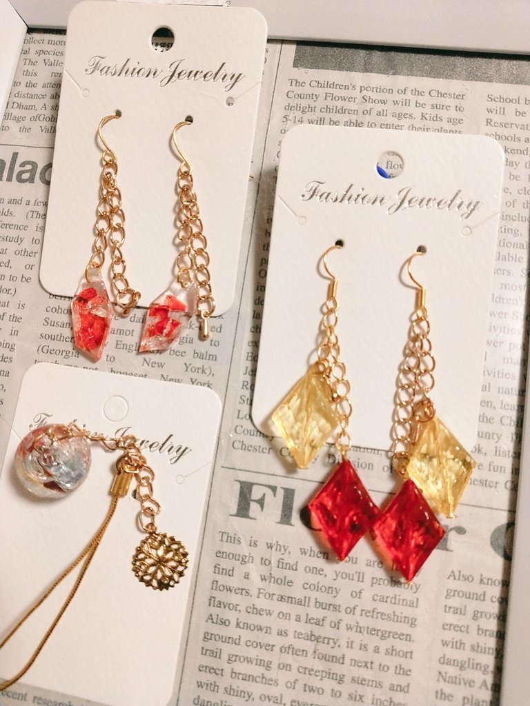 黄×赤　ジャラジャラピアスセット