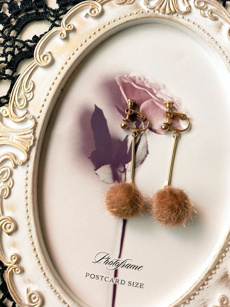 推しカラーピアス